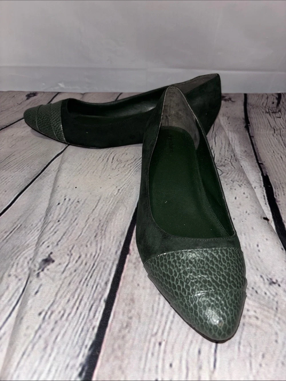Dress Barn Dark Green Pointed-Toe Flats with Textured Cap